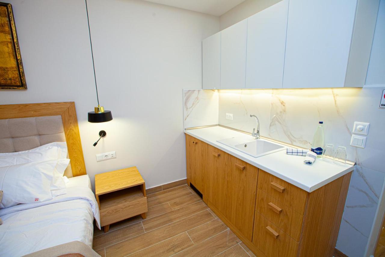 No21 Luxury Suites 塞萨洛尼基 外观 照片